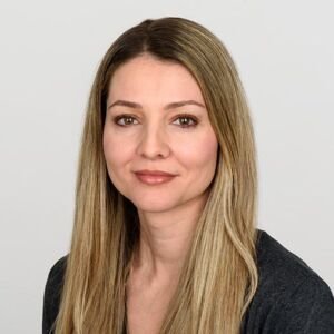 Dr. Lara Baumann